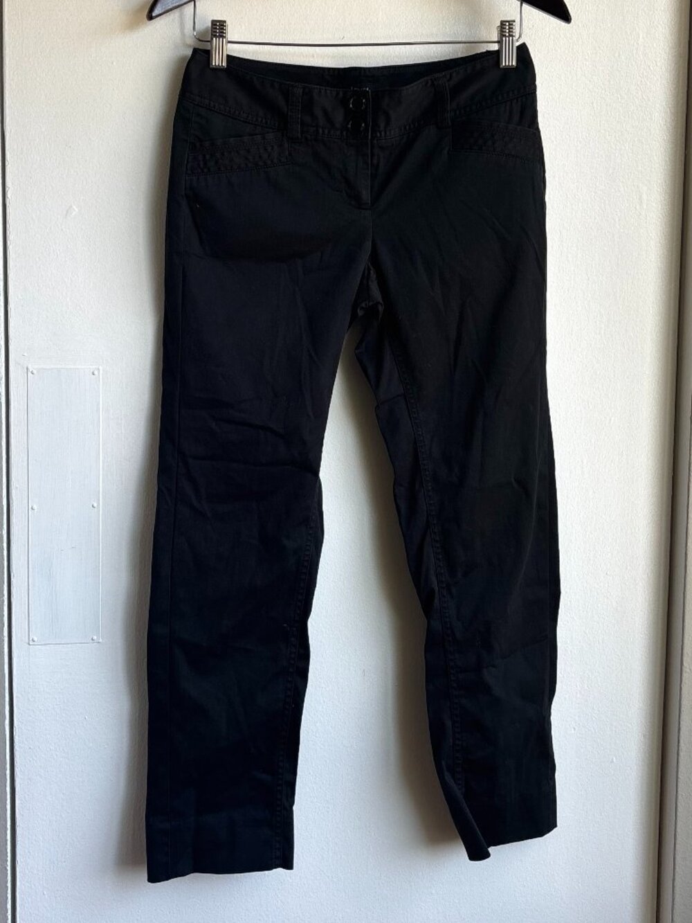 White House Black Market Black Slim Ankle Crop Pants Size 0